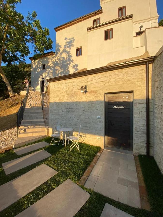 Relais Frasimon Antico Casale Hotell San Vito Chietino Exteriör bild
