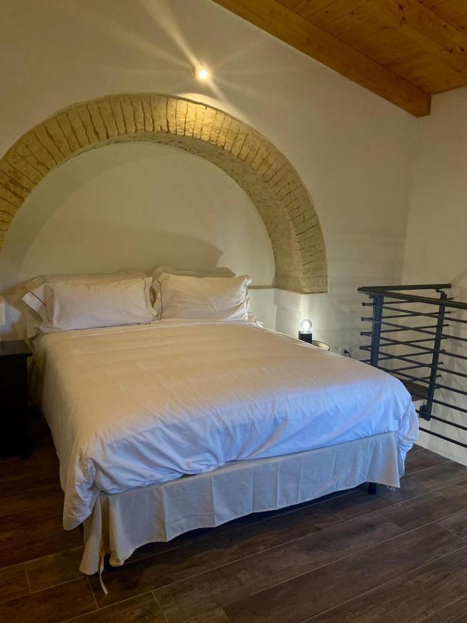 Relais Frasimon Antico Casale Hotell San Vito Chietino Exteriör bild