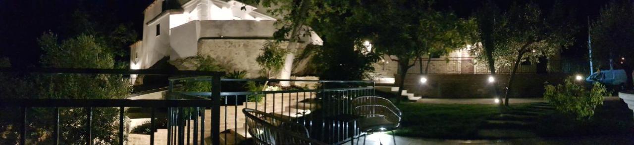 Relais Frasimon Antico Casale Hotell San Vito Chietino Exteriör bild