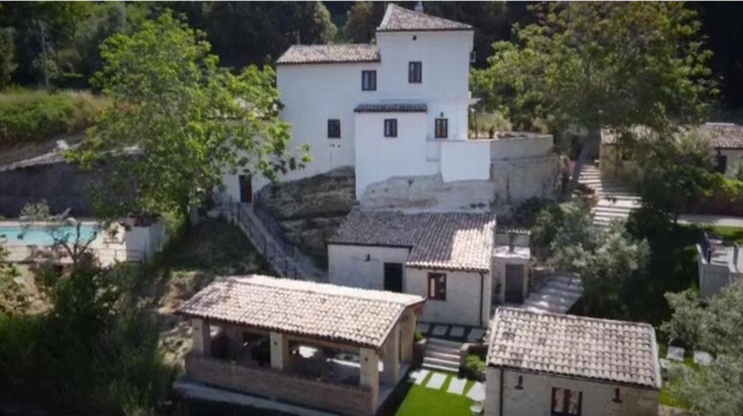 Relais Frasimon Antico Casale Hotell San Vito Chietino Exteriör bild
